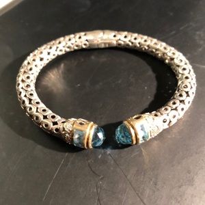 Beautiful Bi-Pass Bangle 925/14k